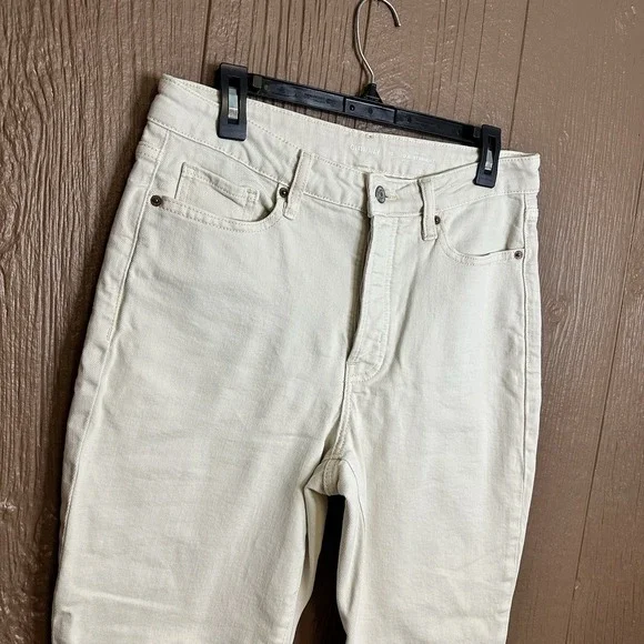 Old Navy High Waisted Button Fly Straight Leg White Denim‎ Jeans Sz 10 Cotton - Picture 2 of 7